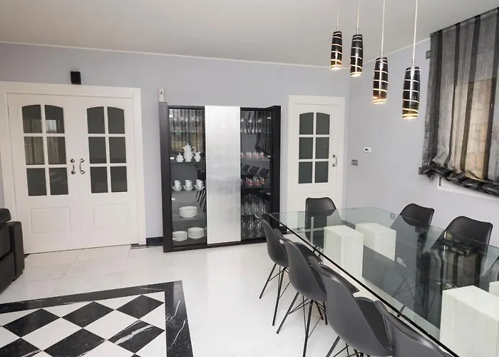 펜션 La Casa De Anver 라 라스트리야